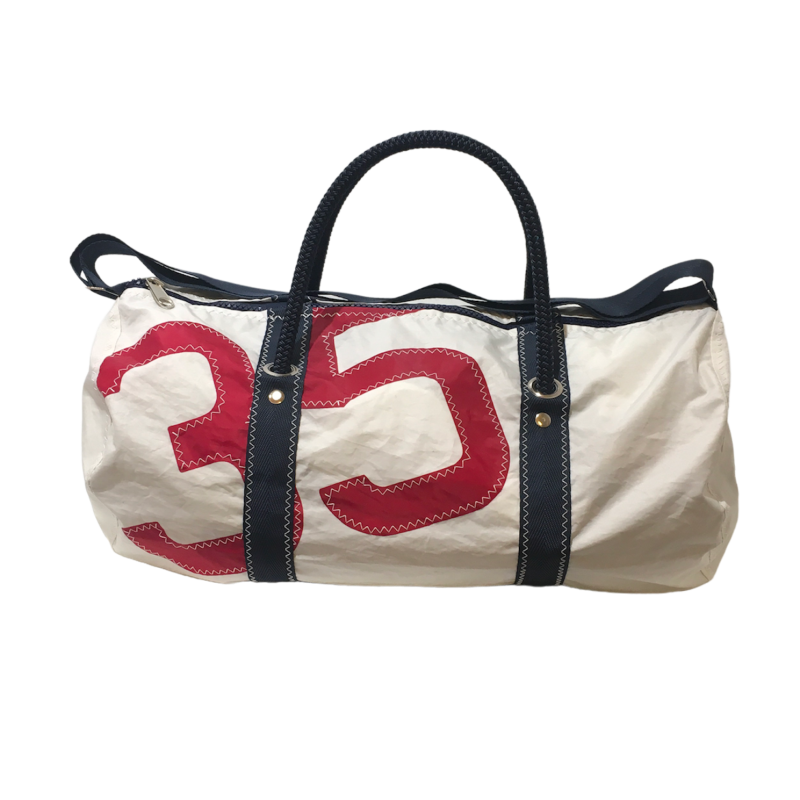 sac de voyage en voile, blanc avec numéro rouge, de face