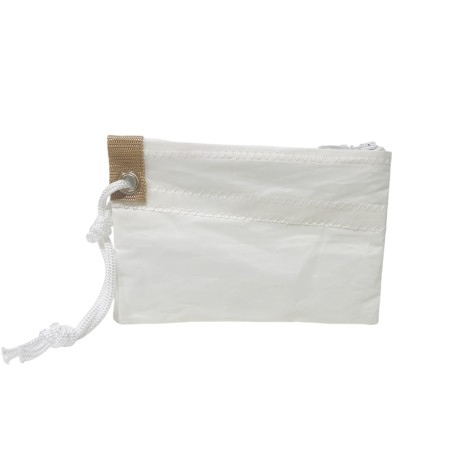 Pochette plate en voile ayant naviguée, zippée