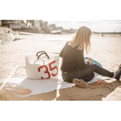 photo sac cabas en voile, blanc avec numéro rouge