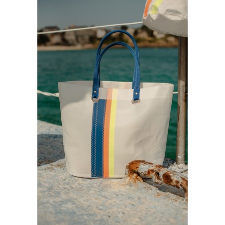 sac cabas en voile, blanc avec des bandes de couleurs