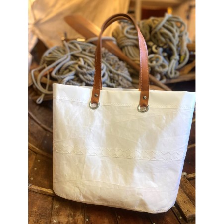 Fasnet cuir et voile face